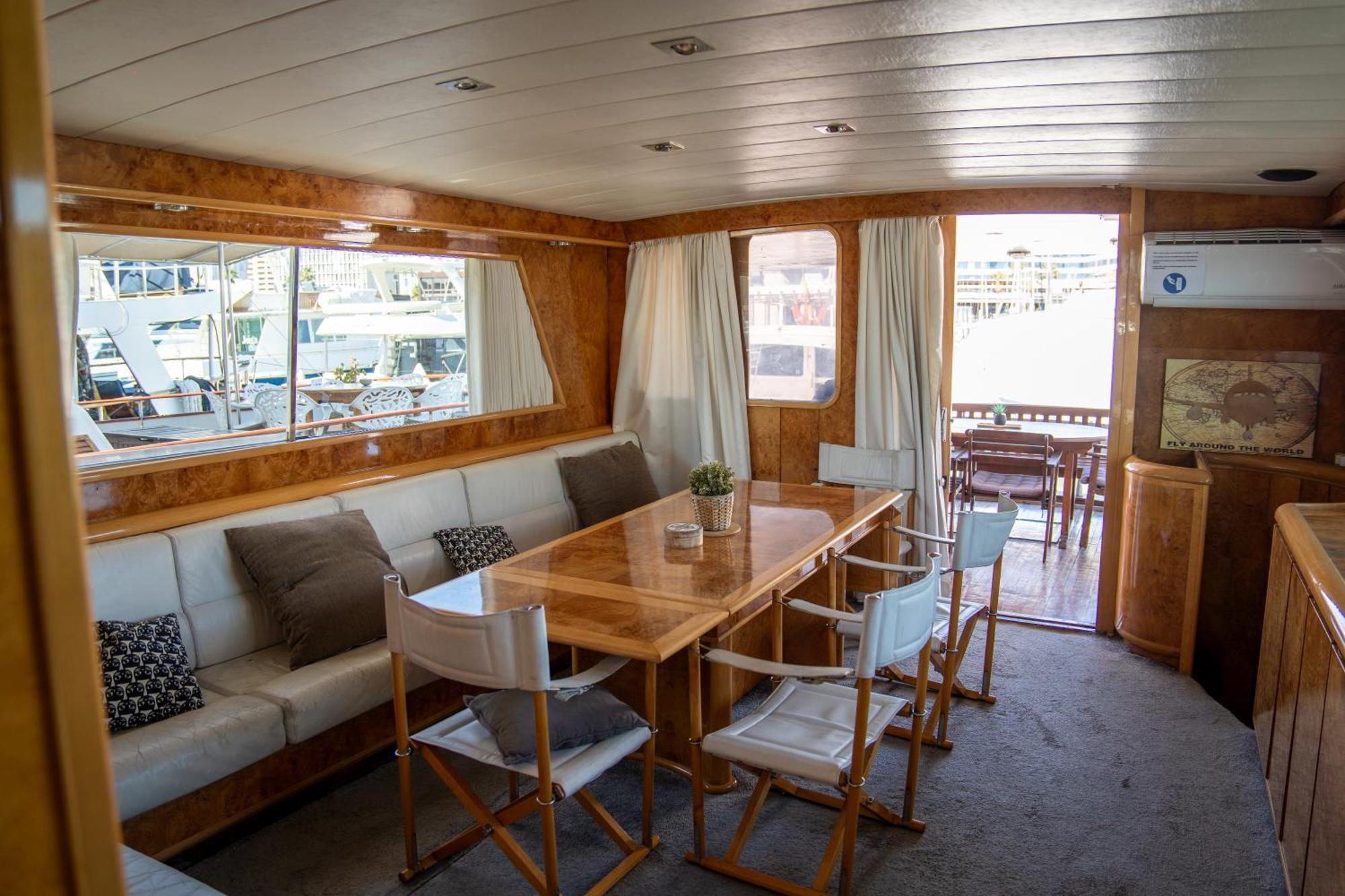 Habitacion Marineria Boat Aloha Barcelona Eksteriør bilde